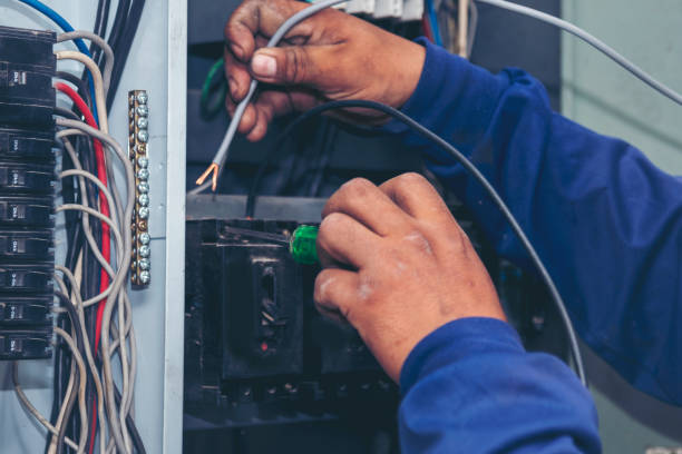 Best Emergency Electrical Repair  in South Hill, WA